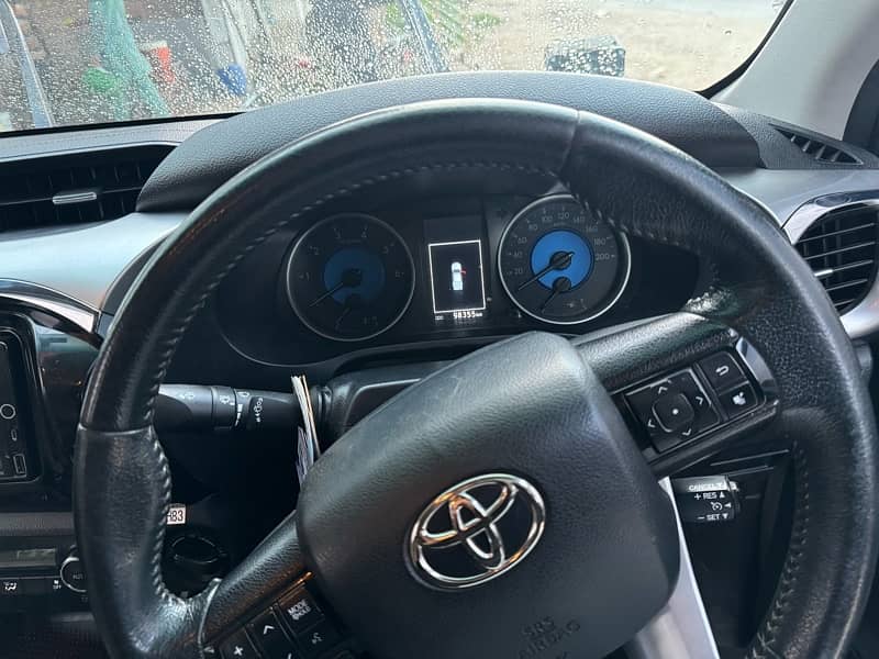 Toyota Hilux 2019/2020 11