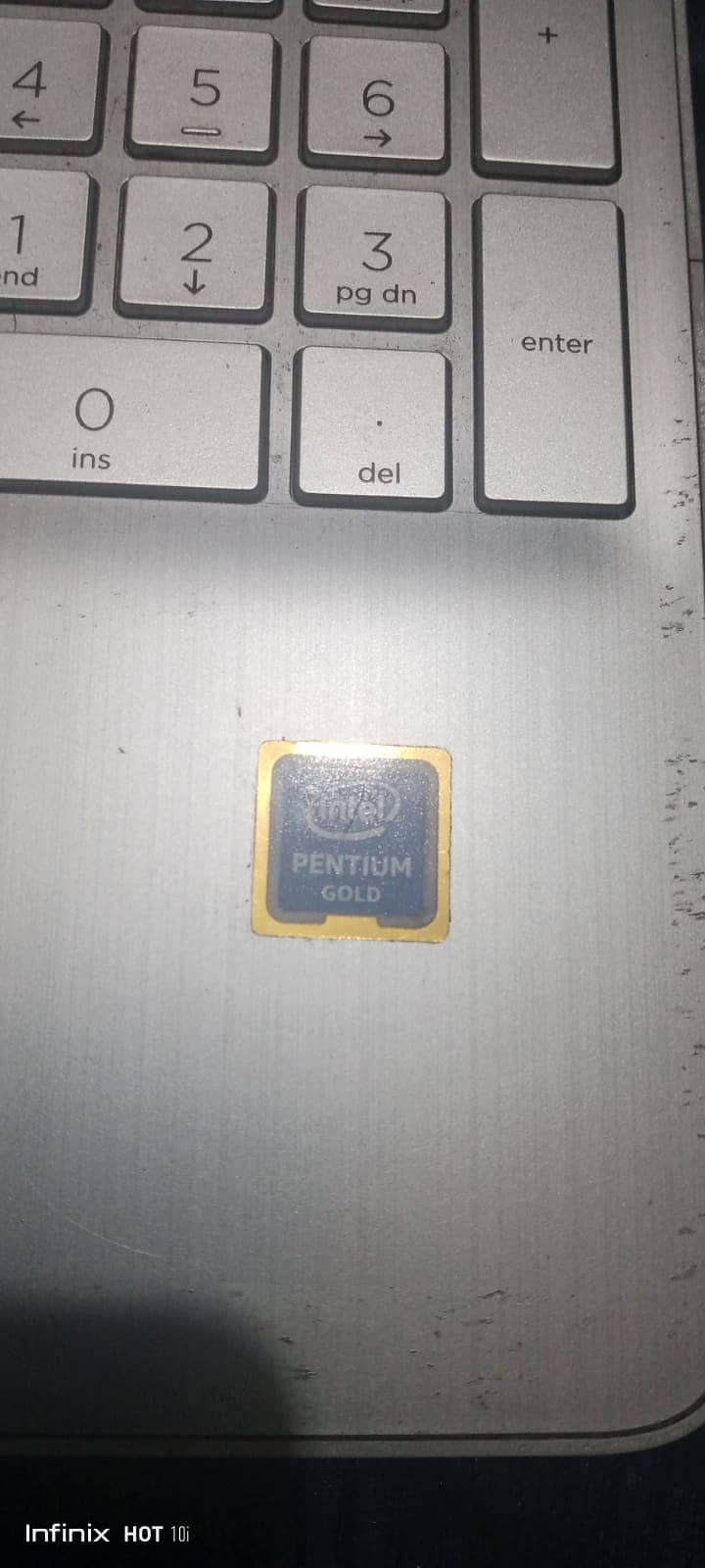 HP LAPTOP top model of pentium  only serious person contact me 0