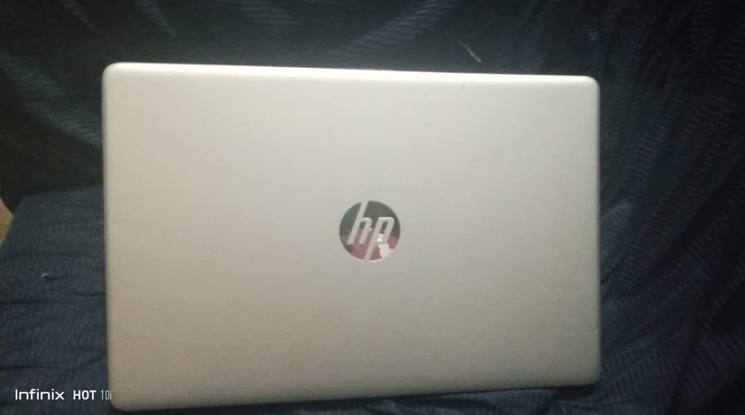 HP LAPTOP top model of pentium  only serious person contact me 1