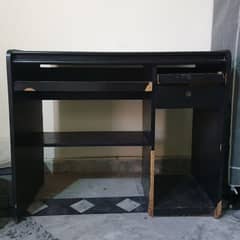 Black Computer Table for Sale