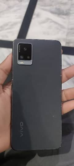 vivo v20 8/128 with original charger 33w