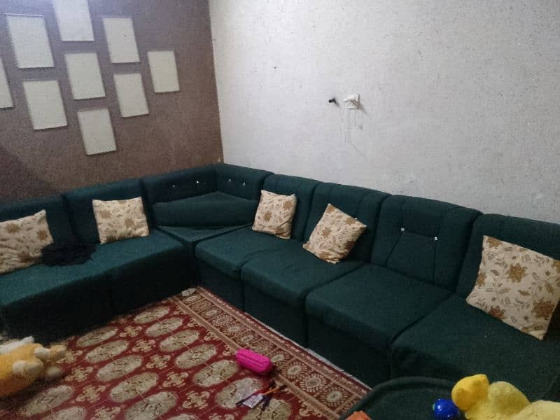 7 seater L shaped sofa in good condition 2