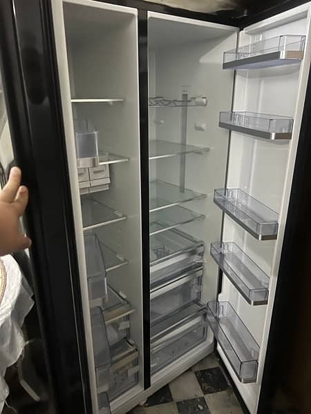 New dawlance refrigerator DW SBS 650 GD INV 4