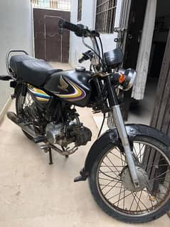 Honda CD-70 Motor Bike 2015 Karachi Number