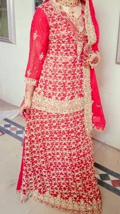 bridal lehnga  rent 1 day 2000