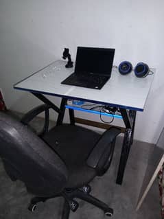 computer table, office chair perfect condition laptop table,