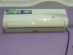 haier inverter 1ton split ac in good condition