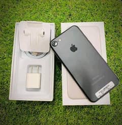 iphone 7 128gb PTA approved 03457061567 my WhatsApp number