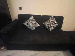 L shaped best and comfortable sofa balck colour with 5 pillow