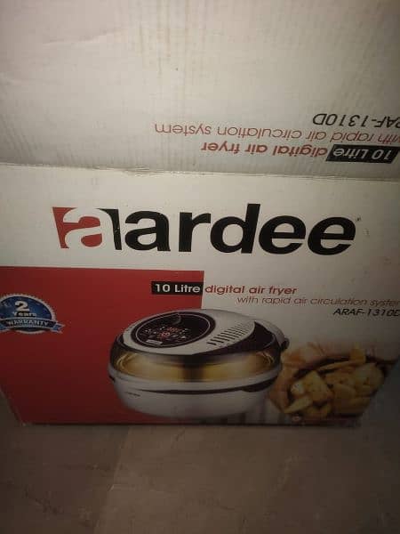 aardee 10L digital airfryer ARAF-1310D for sale in excellent condition 4