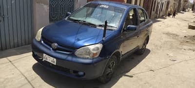 Toyota Platz 2005