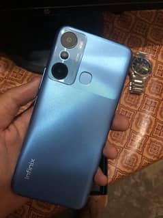 Infinix Hot 20i