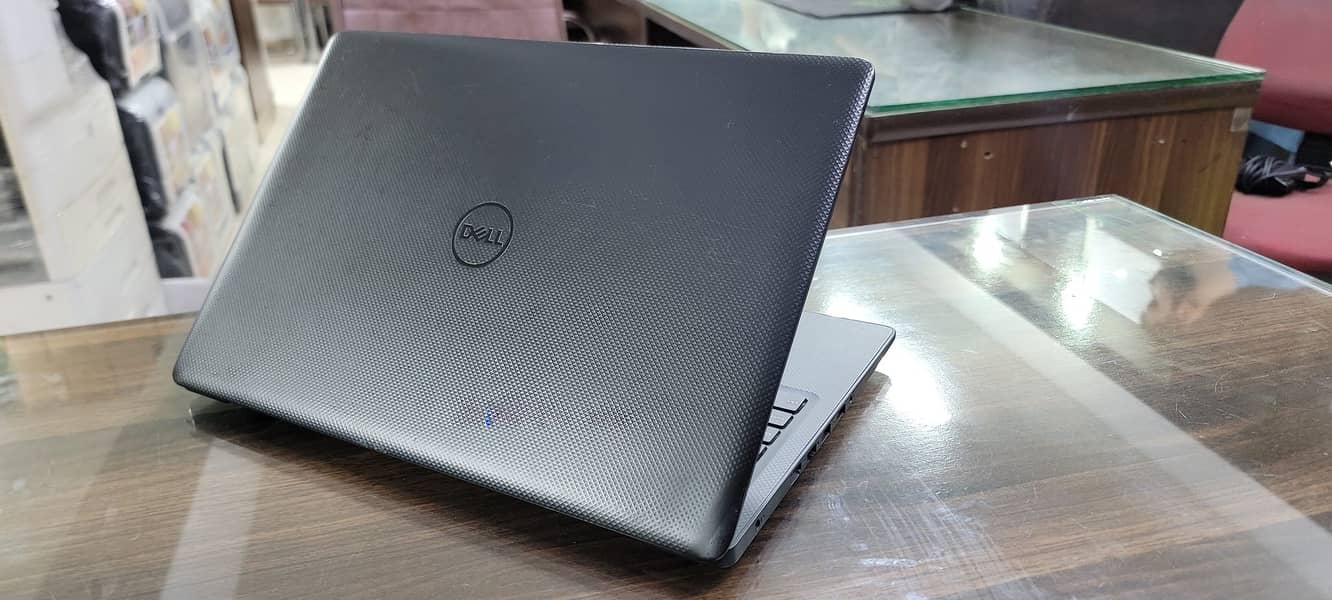 DELL VOSTRO 3590 | CORE I5 | 10TH GEN | 15.6" | NUMPAD 5