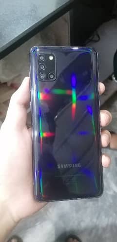 selling my used samsung A31