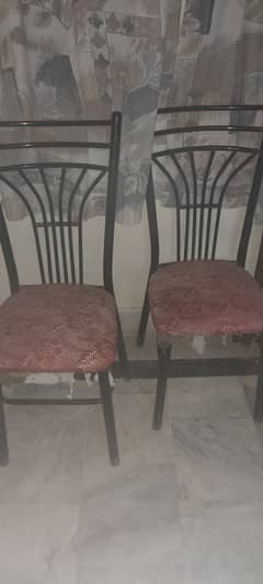 Iron rod dinning table with 5 chairs