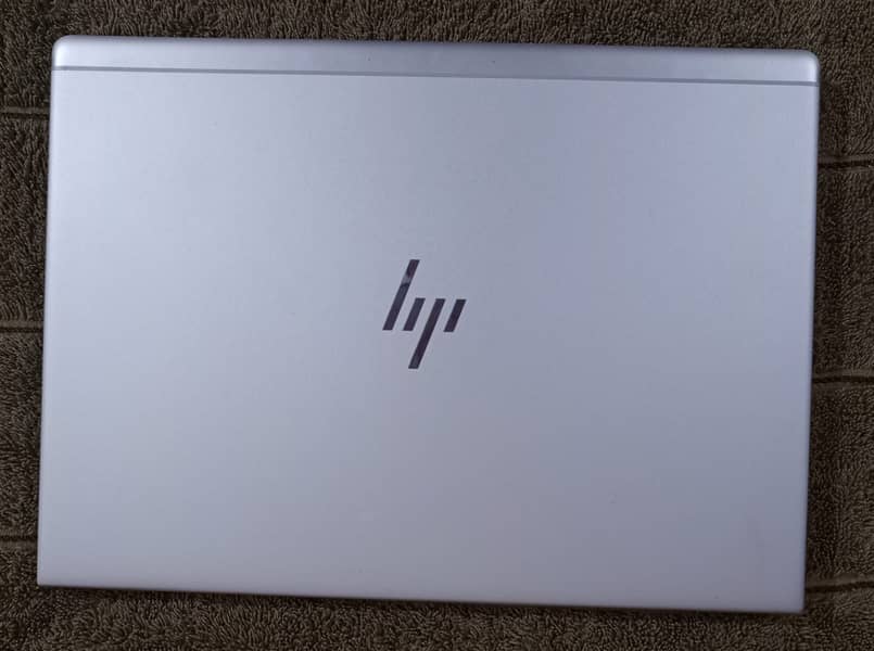 HP Ryzen 5=Core i7 10th-GEN 4K Display (3840x2160p) 8GB/256GB-SSD 0