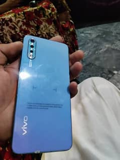 vivo s1