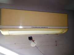 Mitsubishi heavy duty ac / complete working ma hai laga hua hai ac