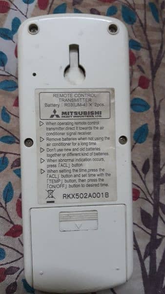 Mitsubishi heavy duty ac / complete working ma hai laga hua hai ac 11