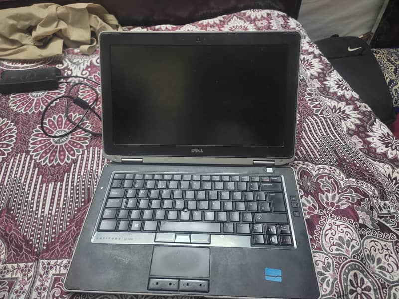 Dell Latitude E6330 6GB RAM 500 GB Hard 3