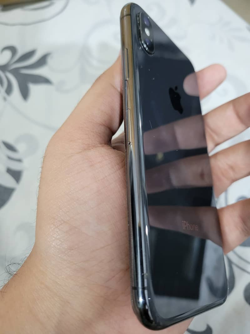 Iphone x 256 gb 10/10 condition 2