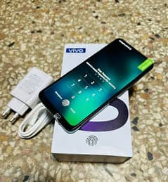 vivo s1 8/256 complete box urgent sale contact olx