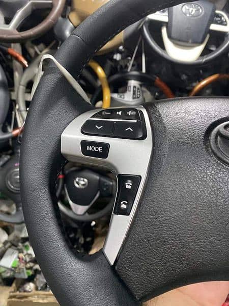 Toyota Corolla multimedia full option steering wheel 3