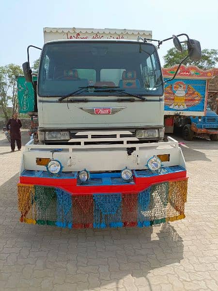 Hino 7D Truck for sale 2010 | Used | Condition OK 6