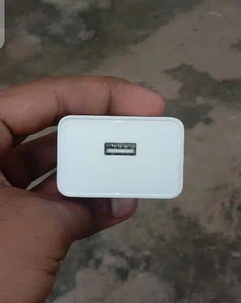 Oppo a52 a54 ka charger original box wala 03129572280 1