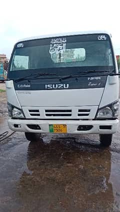 isuzu NPR 03105352504