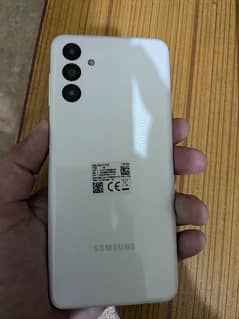 Samsung Galaxy A04s like box open