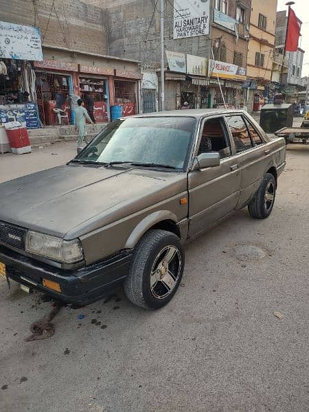 Nissan Sunny 1988 0