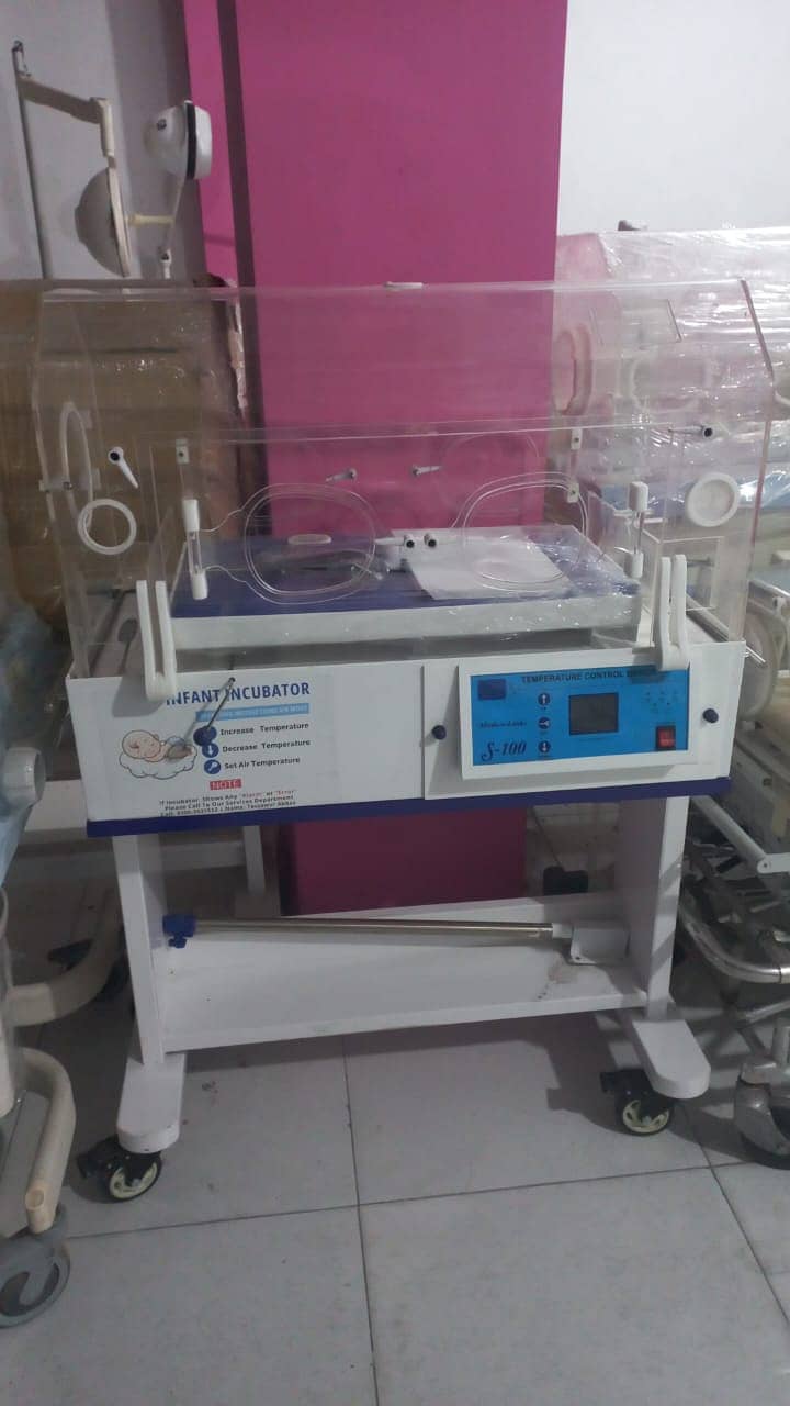 Baby Incubators & Warmer on economical rates 2