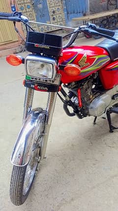 Honda 125 2017 totally geniyan