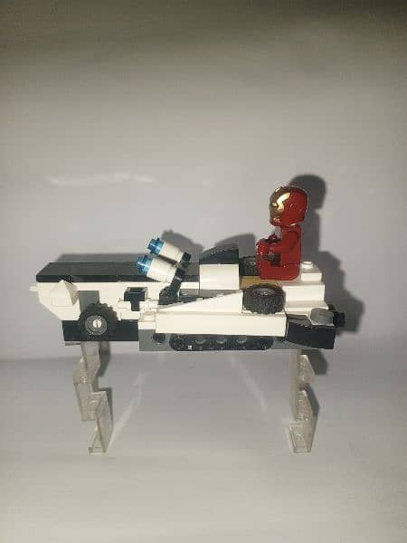 LEGO IRONMAN SPACESHIP SET 1