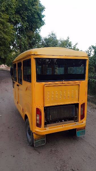 cng riksha and care 10