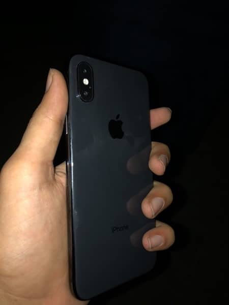 iphone X 256 gb pta approved (bettery:85) 1