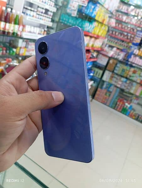 VIVO Y17S 1