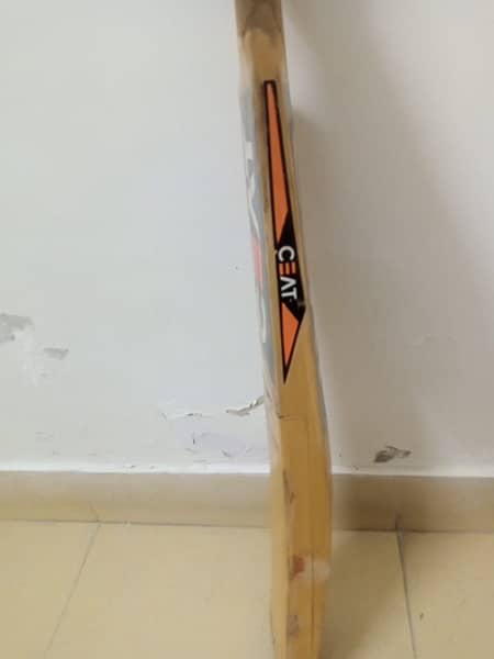 cicket hard ball kit 3 months used 8