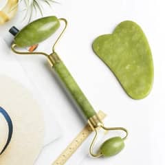 Jade roller and Gua Sha