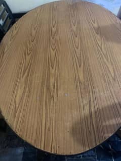 wooden dinning table