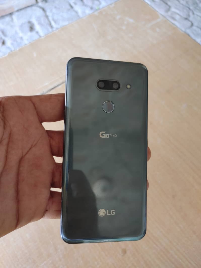 LG  G8 Thinq.  gaming phone best for pubg lover 1