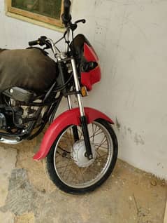 Honda Pridor 100. Red Colour. Fare price and affordable