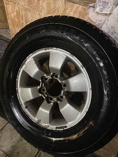 Toyota surf 2001 Above Japanese spare tyre  no repair not used