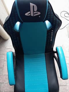 Chair with Bluetooth and buffer speaker