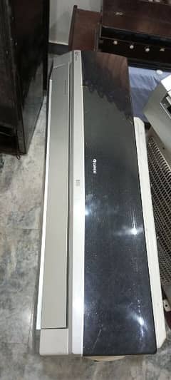 Gree g10 inverter 2 ton new condition