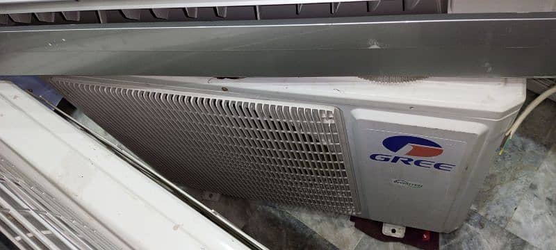 Gree g10 inverter 2 ton new condition 15