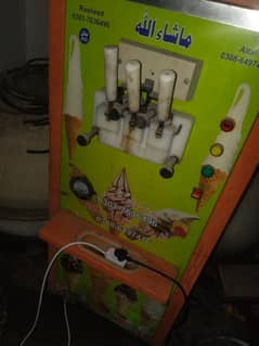 Con ice Cream Machine for Sell