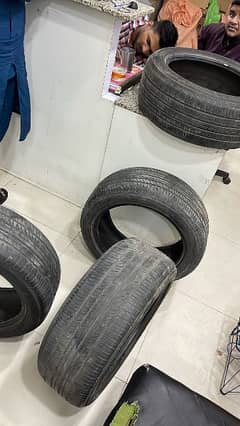 215.50. 17  tyre for sale very good condition 
yokohama advan db