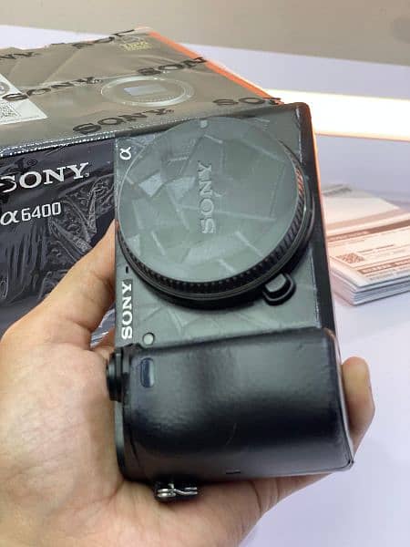 Sony a6400 Body - Complete Box 9